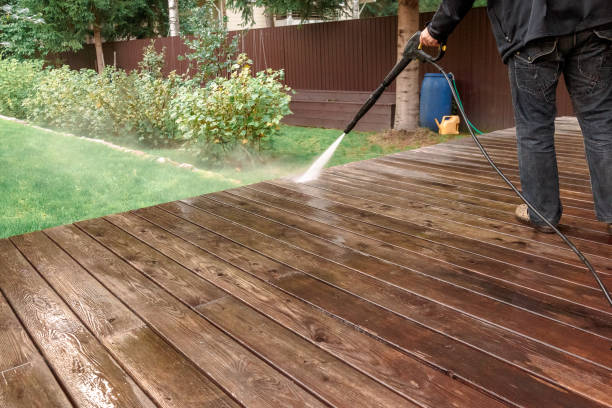 Best Pool Deck Cleaning  in San Clemente, CA